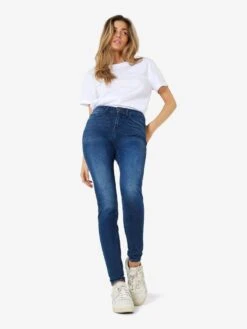 Noisy May NMLUCY NORMAL WAIST SKINNY FIT JEANS