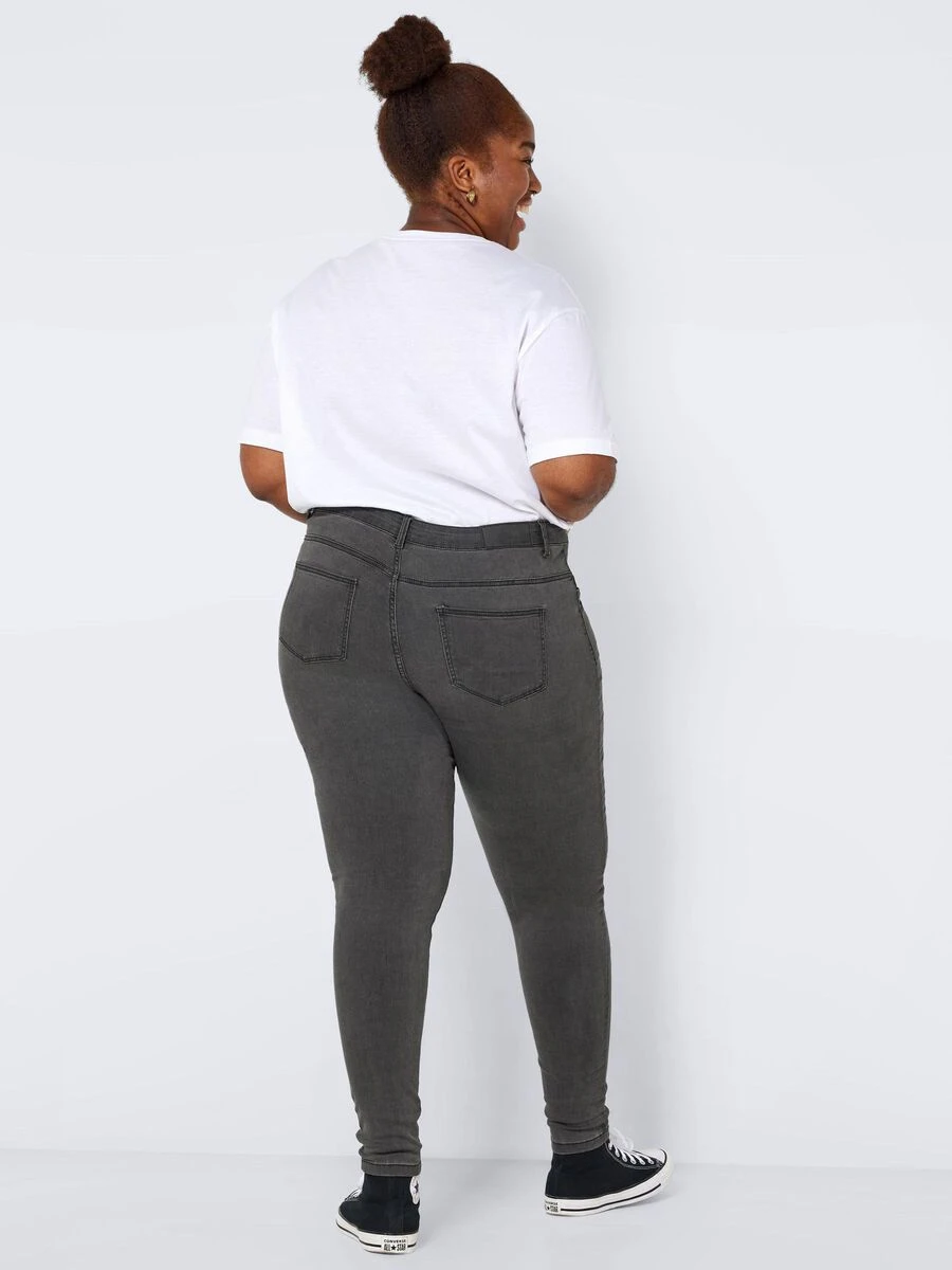 Noisy May CURVE NMCALLIE SKINNY FIT JEANS - Image 4