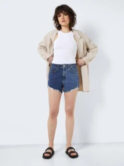 Noisy May MULTI-COLOURED DENIM SHORTS
